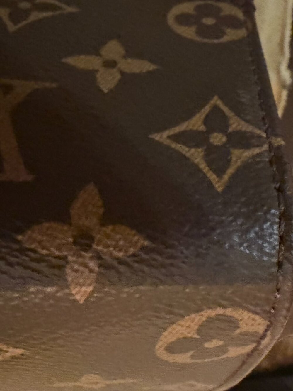 Louis Vuitton x Fornasetti Monogram Cameo OnTheGo MM - Picture 16 of 16